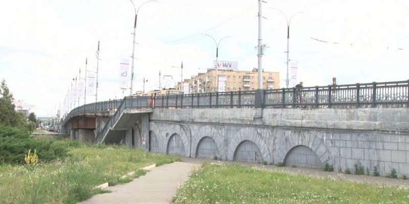 Клычков пообещал начать ремонт Красного моста в Орле уже в этом году
