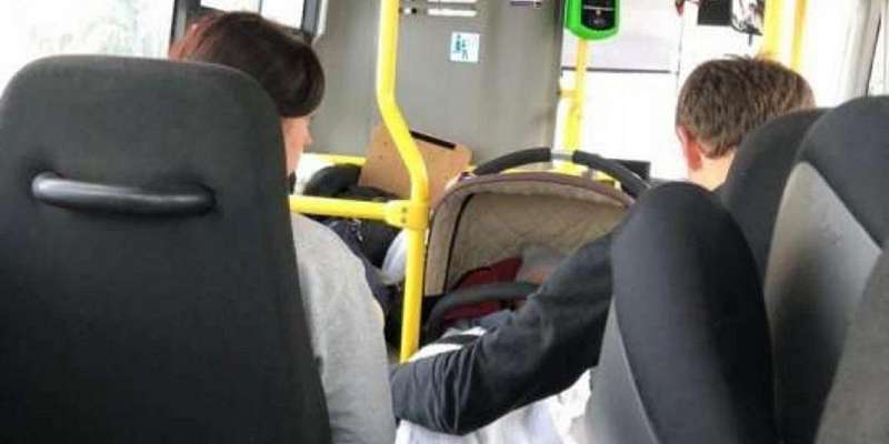 Еще девять человек из других стран вернулись в Орел