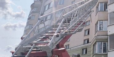 Подробности чудесного спасения малыша от падения с пятого этажа в Орле