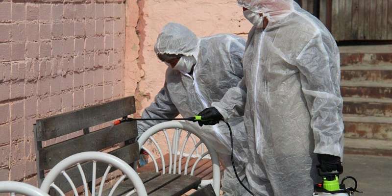 Орловчан приглашают мыть остановки во время самоизоляции