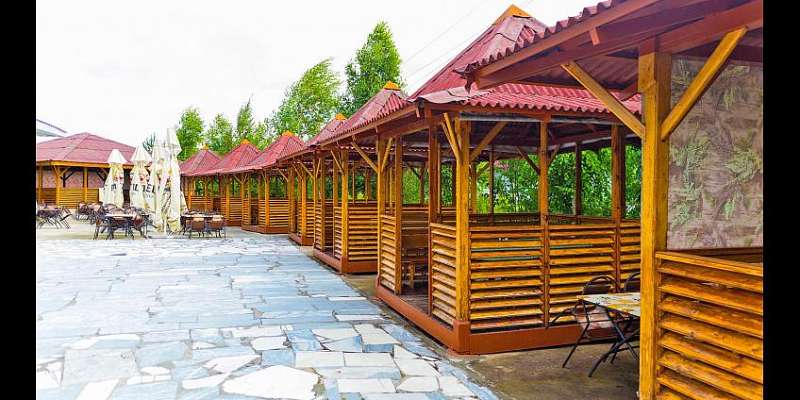 С сегодняшнего дня орловчане могут посетить летние веранды