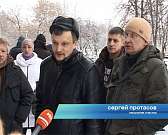 А "поплывет" ли "Титаник" вообще? Власти вливают в него миллионы, а строители не получают денег даже за сделанную работу и выходят на забастовки А "поплывет" ли "Титаник" вообще? Власти вливают в него миллионы, а строители не получают денег даже за сделанную работу и выходят на забастовки