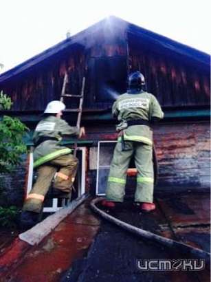 В Должанском районе из-за нарушений правил пожарной безопасности загорелся дом В Должанском районе из-за нарушений правил пожарной безопасности загорелся дом