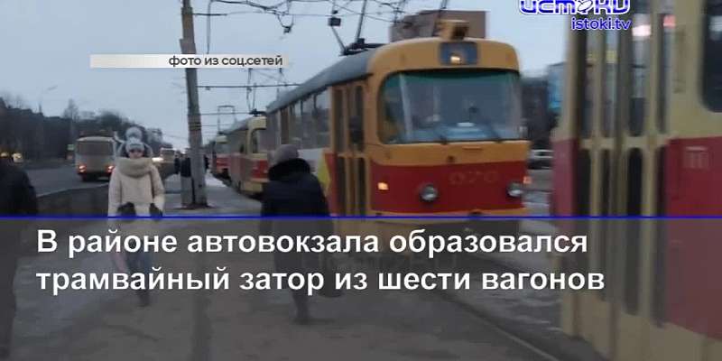 Под Александровским мостом едва не застряла фура, а бывшему главе района дали реальный срок
