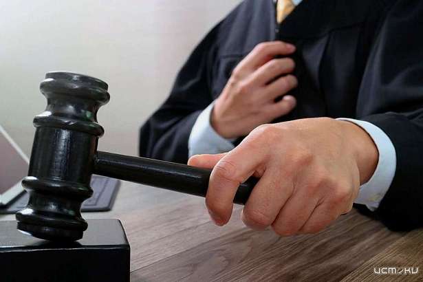 Сотрудников мценской Госавтоинспекции отправили на 7,5 лет в колонию за взятку