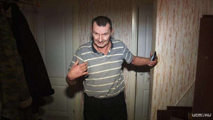 Безумства буйного соседа пожилой орловчанки обернулись уголовным делом