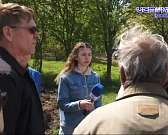 Подарок к дачному сезону. Жителей улицы Пархоменко практически отрезали от их садов и огородов. Единственную калитку, через которую они могли попасть ...