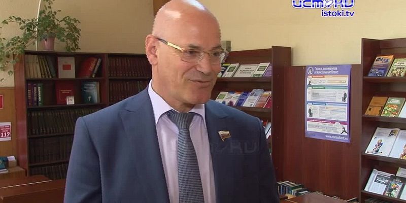 Видео: сенатор Круглый прокомментировал новость о «бегстве» врачей из Орловской области