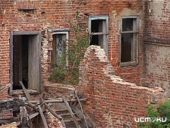 Охранять или не охранять- вот в чем вопрос: о судьбе Гостиной, 1 спорят в суде