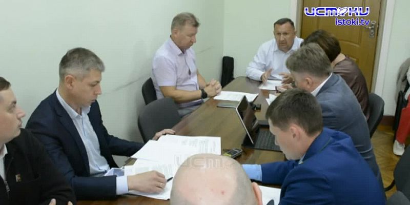 Транспорт ходит как придется, ТТП загибается... А что говорили по этому поводу городские депутаты рамках недавнего профильного комитета?