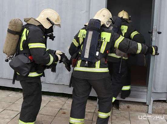 Из дома на Комсомольской в Орле эвакуировали 25 человек