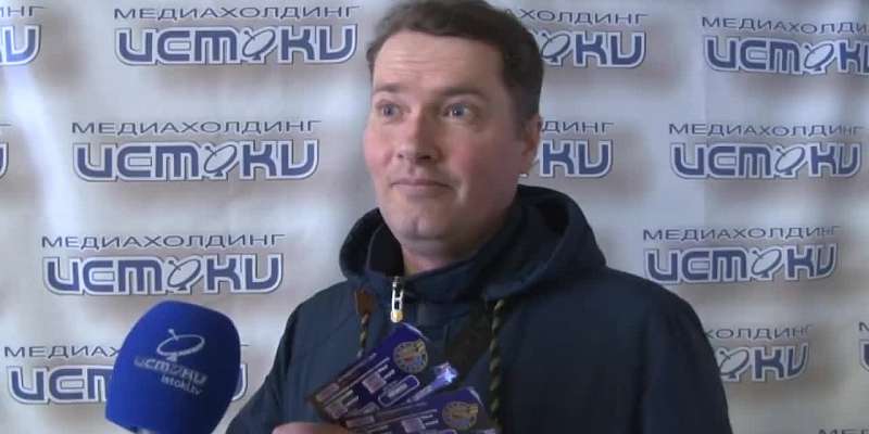 На дорогах Орла развернулись игрушечные сражения танков, а накануне был побит рекорд жары полувековой давности. Новости за 90 секунд
