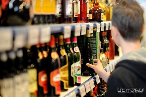 Полиция ищет орловских продавцов, отпускающих алкоголь детям