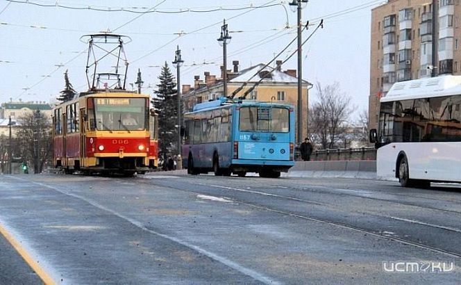 В Орле временно изменится схема движения троллейбусов №4 и №6