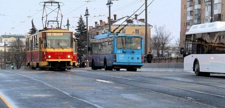 В Орле временно изменится схема движения троллейбусов №4 и №6