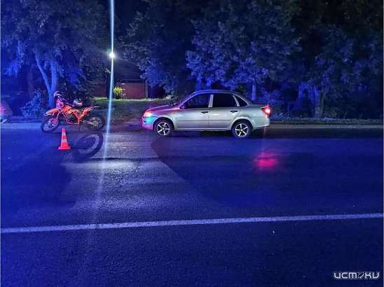 В Лужках 16-летний мотоциклист отправил на больничную койку своего пассажира