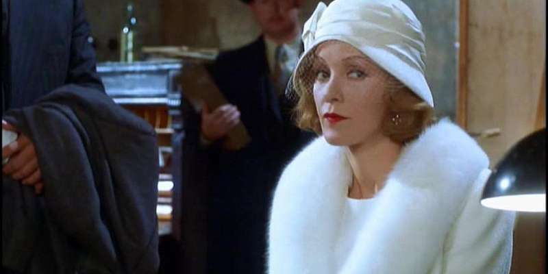 «Хорошо забытое старое» и путь к славе Марлен Дитрих — после вечерних новостей