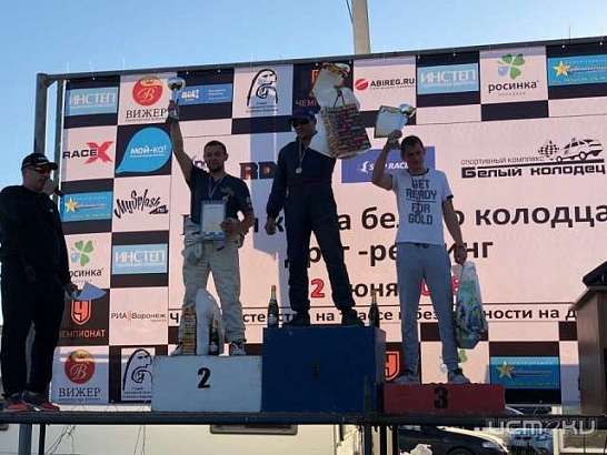 Орловский драгрейсер вернулся с серебром из Воронежа