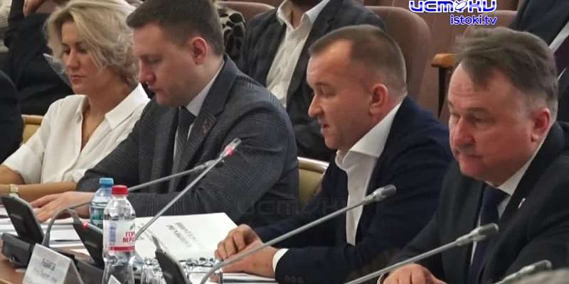 "Экополис" стал настоящей свалкой мусора, хоть и позиционировался как уникальный, эффективный и сверхсовременный завод. О нем областные избранники гов...
