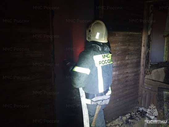 Орловские спасатели: 21 выезд за сутки, ликвидация пожаров и обезвреживание снаряда