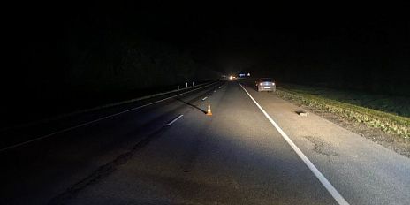 На орловской трассе неизвестный водитель сбил пешехода и скрылся