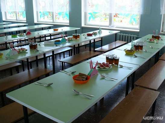 В Орле проверили, как кормят школьников