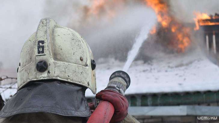 Под Орлом на пепелище сгоревшего дома нашли тело мужчины