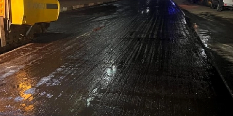 В Орле стартовал ремонт дорог горячим асфальтом