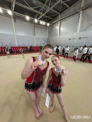 Орловские акробаты завоевали бронзовые медали на Первенстве России