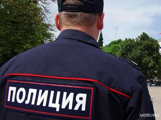 Орловчанин забыл запереть входную дверь и лишился сбережений