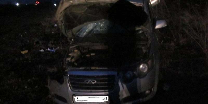 Вылетел на встречку: на орловской трассе лоб в лоб столкнулись ВАЗ и «Чери»