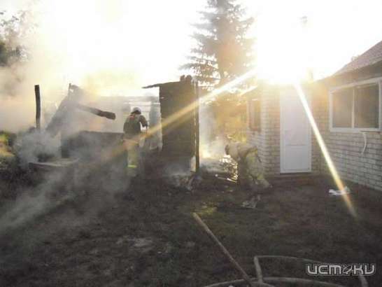 В Хотынецком районе горел магазин