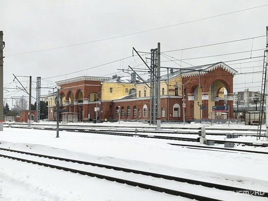 Расписание некоторых пригородных поездов в Орловской области изменится в период новогодних и рождественских праздников