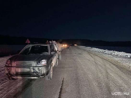 Под Орлом водитель иномарки сбил сидевшего на трассе человека