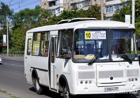 Орловские перевозчики получили претензии за несоблюдение графиков движения