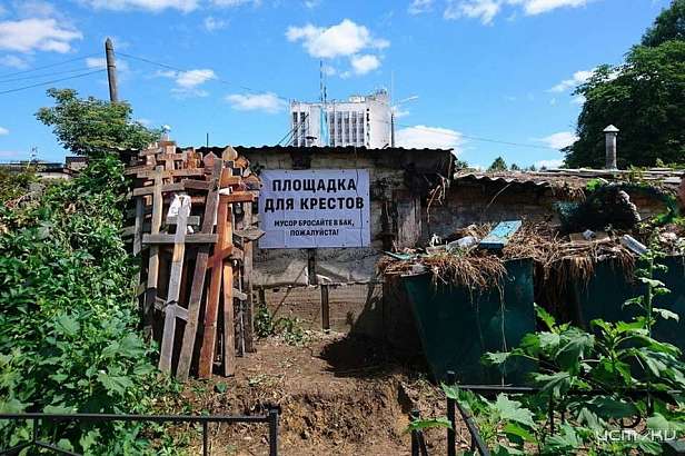 На двух орловских кладбищах появились площадки для старых крестов