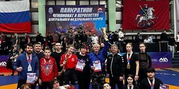 Орловские спортсмены стали обладателями медалей окружных соревнований по панкратиону