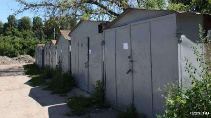 В Орле снесут оставшиеся на ул. Комсомольской гаражи при участии полиции