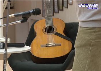 В Бунинке состоялась творческая встреча с поэтом и композитором Виктором Леонидовым.