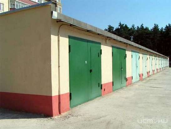 Разорившемуся «Орелсоцбанку» не удалось на торгах избавиться от гаражей и складов