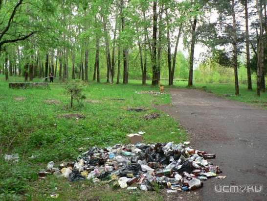 Парк в Хомутово в ужасном состоянии