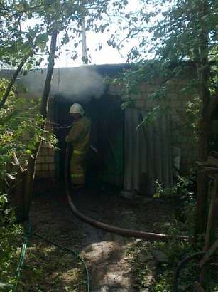 За выходные спасатели и пожарные МЧС выезжали 80 раз на происшествия За выходные спасатели и пожарные МЧС выезжали 80 раз на происшествия