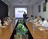 Новости за 90 секунд: в Орле выберут подрядчика для оформления Дома быта, в новую школу в "Новой Ботанике" начали принимать детей, а орловский госунив...