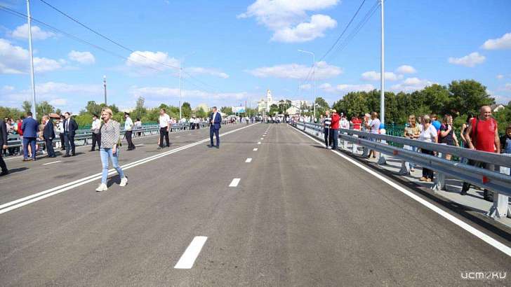 55 лет назад в Орле открыли многострадальный мост Дружбы