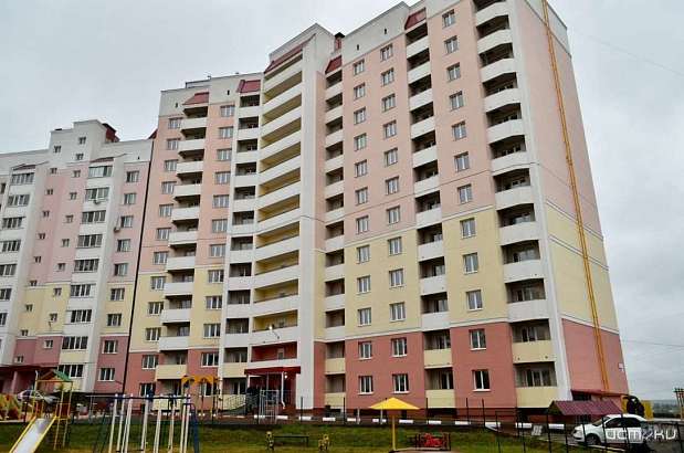 Дольщикам с ул. Бурова в Орле наконец вручили ключи