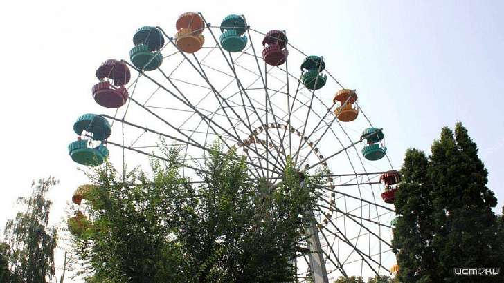 Клычков хочет избавить орловские парки от каруселей, которые «видели Ленина» 