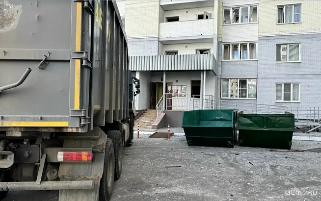 В Орле регоператор установил бункеры для складирования строительных остатков
