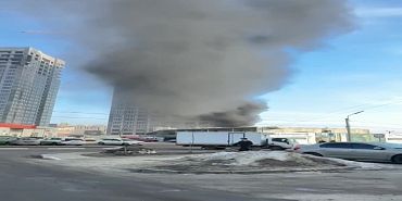 Утренний черный дым в Советском районе увидело много орловчан