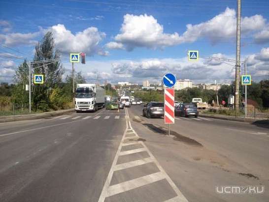 Не вписался в поворот: в Орле столкнулись три автомобиля
