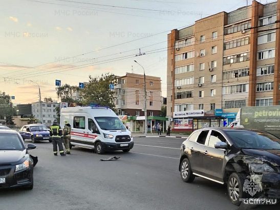 В Советском районе Орла накануне вечером произошло ДТП 